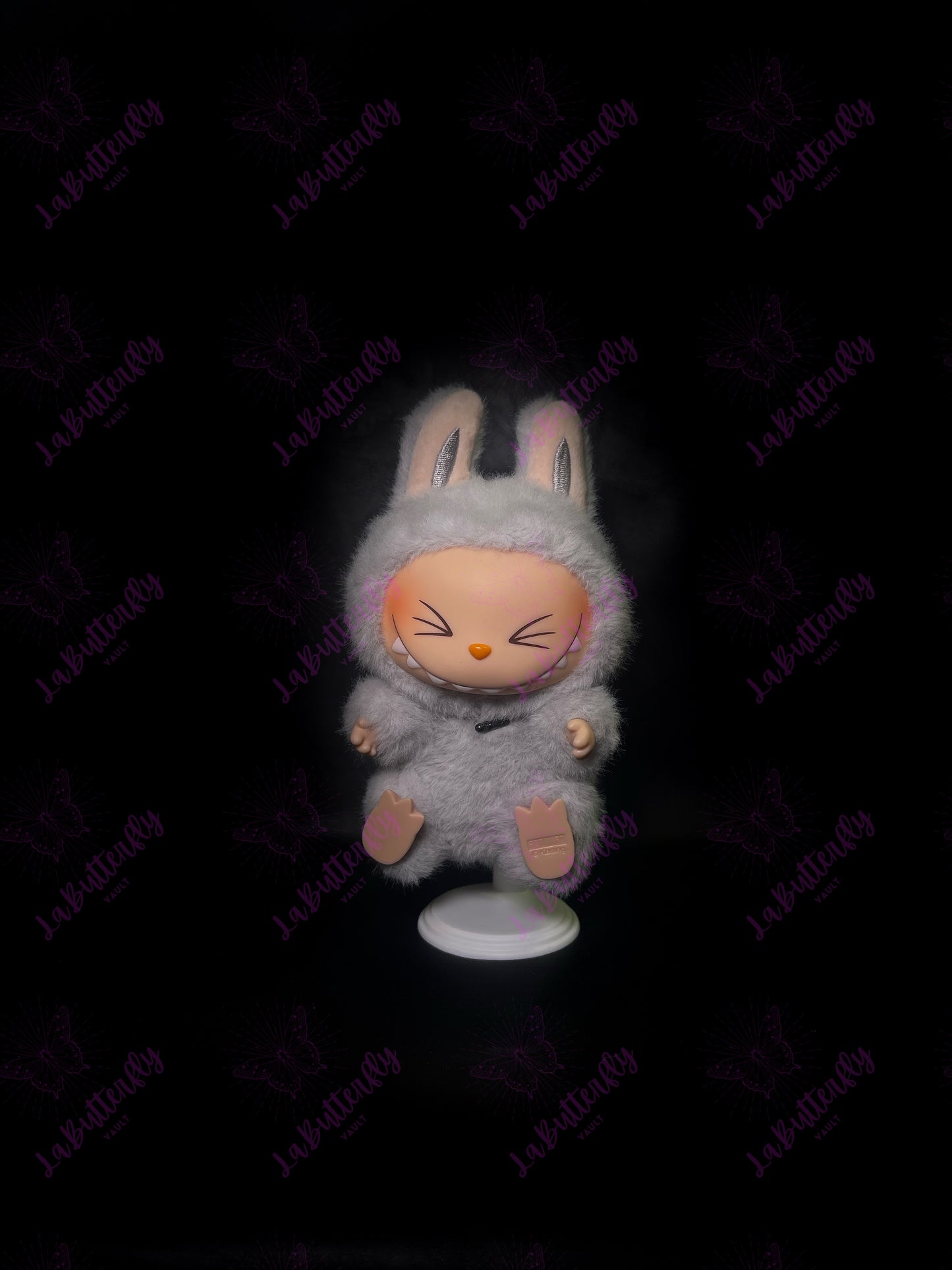 Have A Seat Labubu Vinyl Plush Pendant
