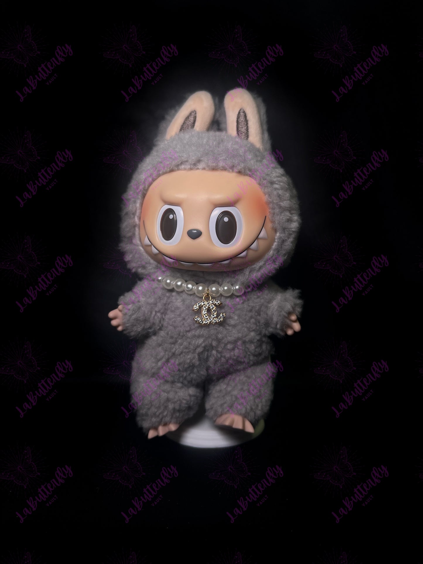 Pearl Necklace (Doll Not Included)